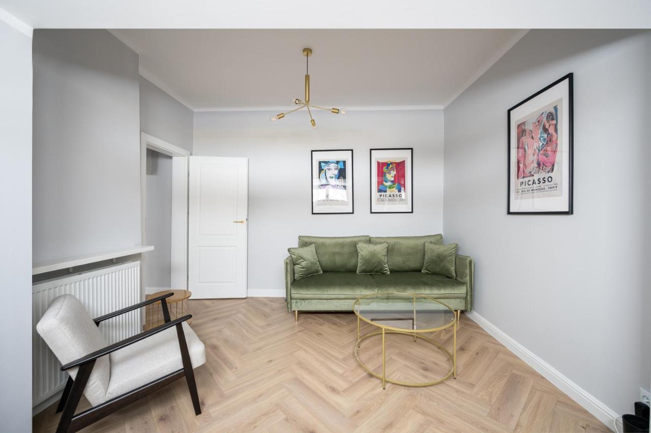 ורשה Nowy Swiat 22 Luxury Apartment מראה חיצוני תמונה