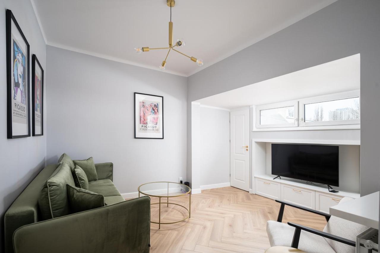 ורשה Nowy Swiat 22 Luxury Apartment מראה חיצוני תמונה